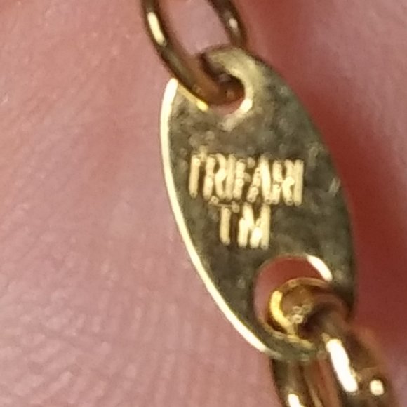 Vintage Trifari TM gold and black twist rope style necklace - Picture 4 of 16